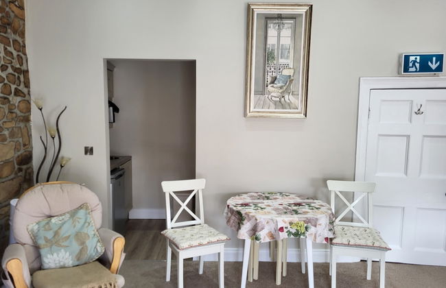 Charming 2-bed Apartment in Donegal Town Centre - Foto 17