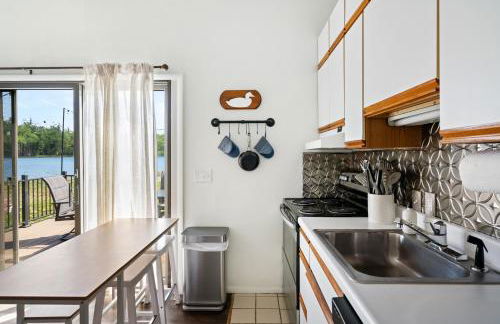 Quiet and Cozy Lakefront Home Near Mt Boyne - Foto 7