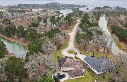 Beautiful nature lakeside 6 Rooms 8 Beds sleeps 16 - Foto 7