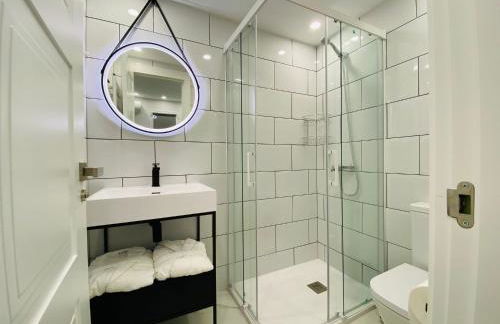 Apartments with tropical garden and sea water pool - Foto 37