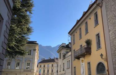 Palazzo 7 Centro Storico NO Pet Friendly Apartment - Photo 1