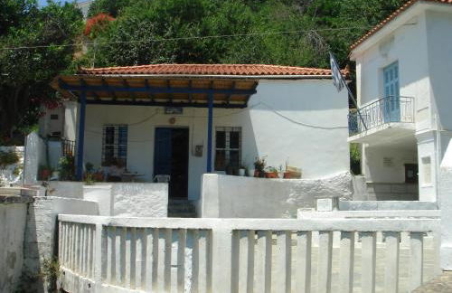 KARMI Apartments Stenies Andros - Foto 40