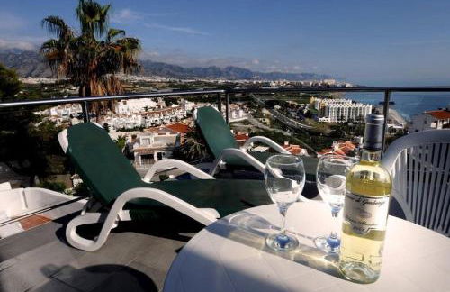 Modern Villa + Infinity Pool. Best views in Nerja! - Foto 24