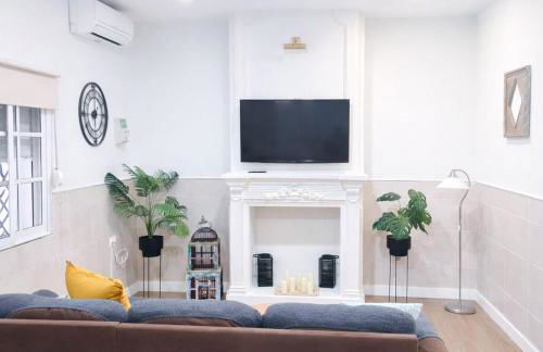 Casa Huelin - Apartamento y Loft, Playa 200m, Patio Privado, Centro Málaga - Photo 15