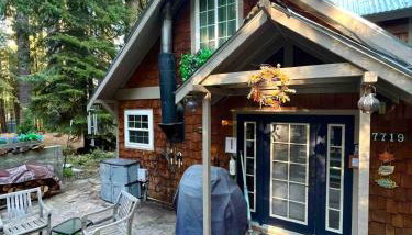 Cozy Yosemite Cabin with Hot Tub in the Pines - Foto 1