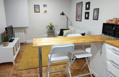 LAS SALESAS - Foto 3