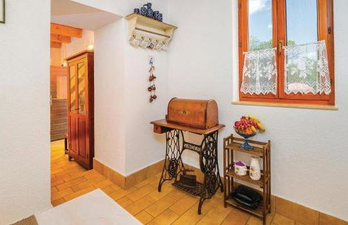 One-Bedroom Holiday Home In Bartici - Photo 13