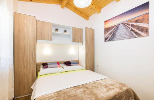 Apartman Sabljak-Nerezine - Foto 19