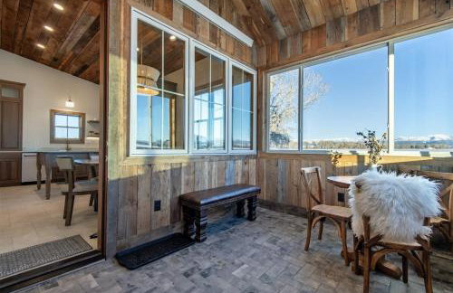 Historic Homestead with Pond and Teton Range Views - Foto 10