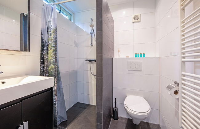 Cozy Holiday Home With hot tub on Texel - Foto 23