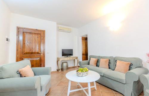 SPLENDIDO APPARTAMENTO SAN TEODORO La Suaredda - Foto 22