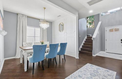 Parisian-Inspired 5-BD w Pool Playground Cinema - Foto 13