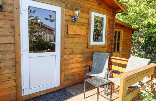 Aurora Skies - Photo 4