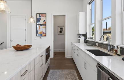 Rooftop Living in Central Austin Near UT Dining Music Concordia Retreat by AvantStay - Foto 18