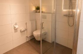 Allgäu Living l Ferienhaus 5 Apartments - Sauna - Balkon - Garten - Parkplatz - Familienfreundlich - Foto 27