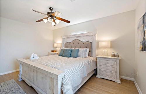 Beach house with large deck and patio - Foto 18