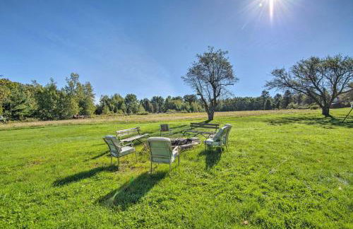 Quaint Gilford Apt with Fire Pit and Pool Access! - Foto 3