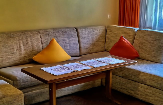 Pleasant Holiday Home in Langenfeld With Balcony - Foto 14