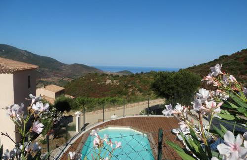 Gîtes Sassone, piscine, jacuzzi et vue mer panoramique sur Ajaccio - Foto 12