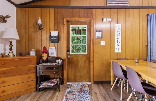 Rustic Lakehouse kayaks fishing bonfires - Foto 5