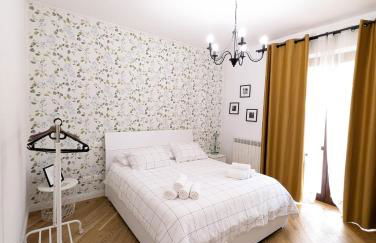 Ai Castelli Apartment - Locazione Turistica CIN IT58060C2FHNREG9A - Foto 1