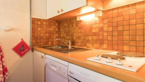 Studio avec coin montagne - 4 pers, à 100m des télécabines, piscine, parking, casier à ski - FR-1-330F-94 - Photo 2