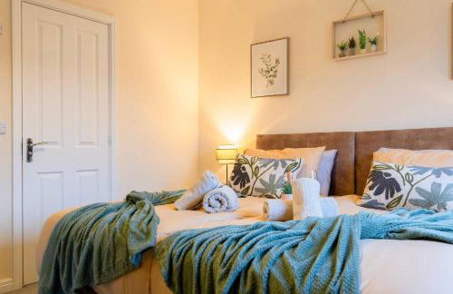 Luxe 3BR - 8 Min to Town Centre - Bradgate Park Leicester - Parking - Garden - Foto 29