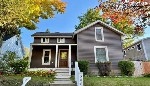 Petoskey Grove - Foto 1