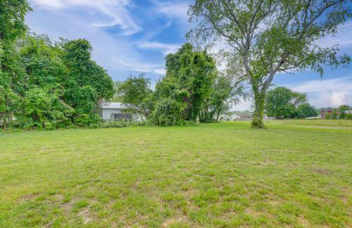 Sunlit Milford Townhome Less Than 2 Mi to Riverwalk! - Foto 25