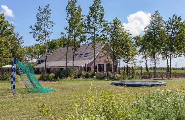 Family House Near Vrouwenpolder Beach - Photo 23