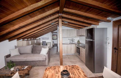 Golden Attic - Foto 20