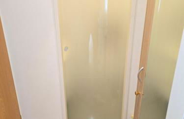 2 x Apartments bei Augsburger Platz 1x Nr 5 - Studio Apartment mit Balkon und Parkplatz und 1 x Nr5-B - 2 ZW ohne Balkon und Parkplatz - Foto 27