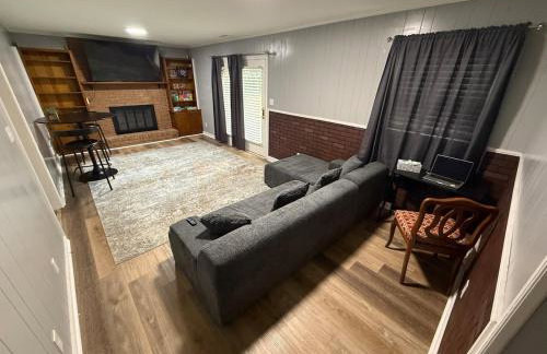 Peaceful 4BR Haven in Stn Mtn-Large Gameroom - Foto 3