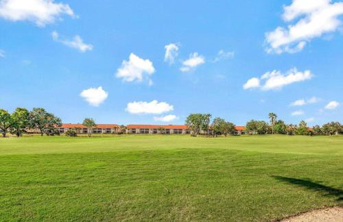 Private Golf Course Condo, Club Membership Available! - Foto 24