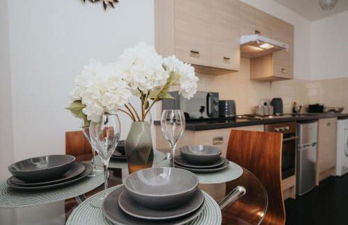 Trafford Stays - Work & Leisure - Foto 9