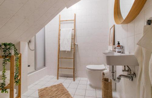 AltstadtFlair Apartment I Top-Lage I Schlossnähe I modern - Foto 15