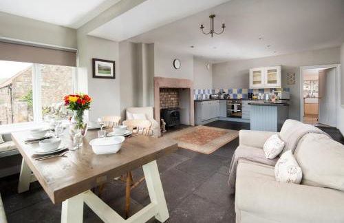 Crookhouse Bowmont - Photo 5