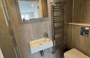 River Studio Sleeps 2 with Parking & Dog Friendly - Foto 12