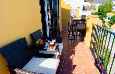 Paraíso del mar- Villa privada con piscina propia y vista al mar cerca de la playa - Photo 31