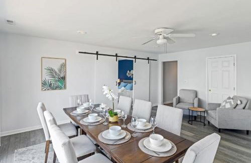 New Renovated 5BD Home with Hot Tub Sauna & Game Rm - Foto 41