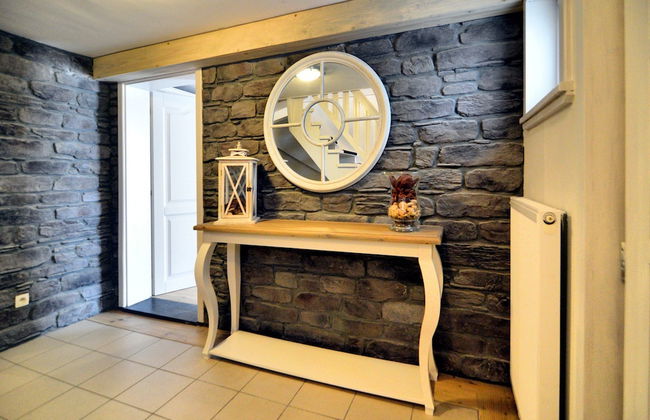 Luxurious Villa with Sauna, Hot Tub, Recreation Room, Large Enclosed Garden - Foto 3