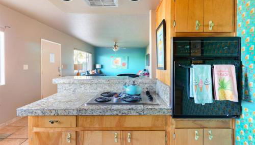 Mid century modern condo near Old Town, pool & BBQ - Foto 5