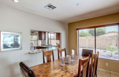 Kierland Villa · North Scottsdale Home w/Pool~Walk to Kierland Area - Foto 5