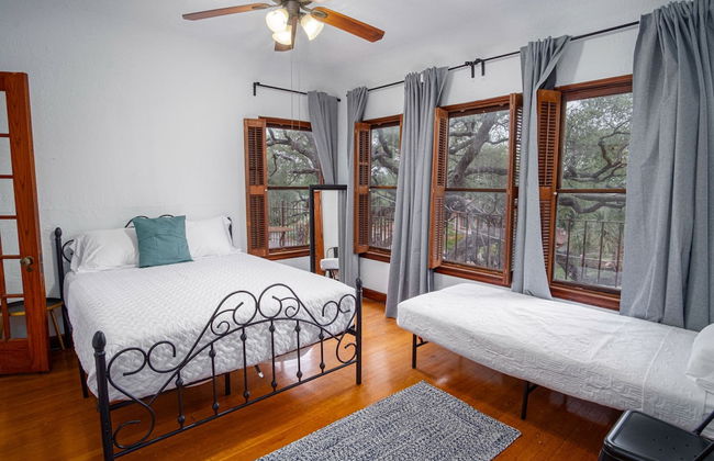 Splash Into Vacation 6BR Home w/ Pool & Waterslide - Foto 8