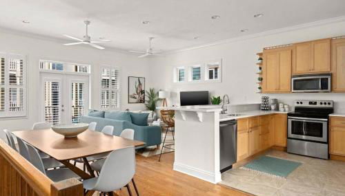 Modern Beach Haüs 4 min walk to beach w/ pool BBQ - Foto 3