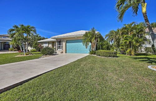 Canal Waterfront Home with Private Pool and Dock! - Foto 33