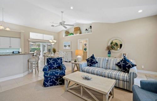 5* 3 BR 3 BA Home 4 min walk to beach & JW Marriott w/heated pool - Foto 12