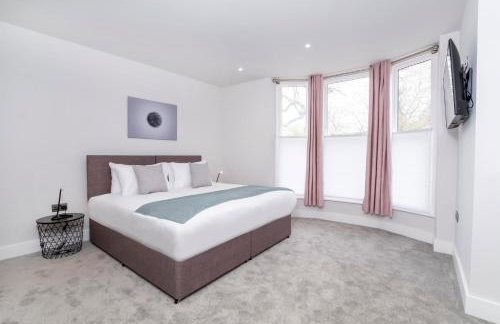 The Old Hotel - Photo 40