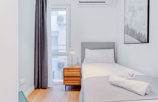 Limehome Madrid C. de Fomento - Photo 28