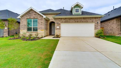 Patio and Pool Access Family Home in Tomball - Foto 3